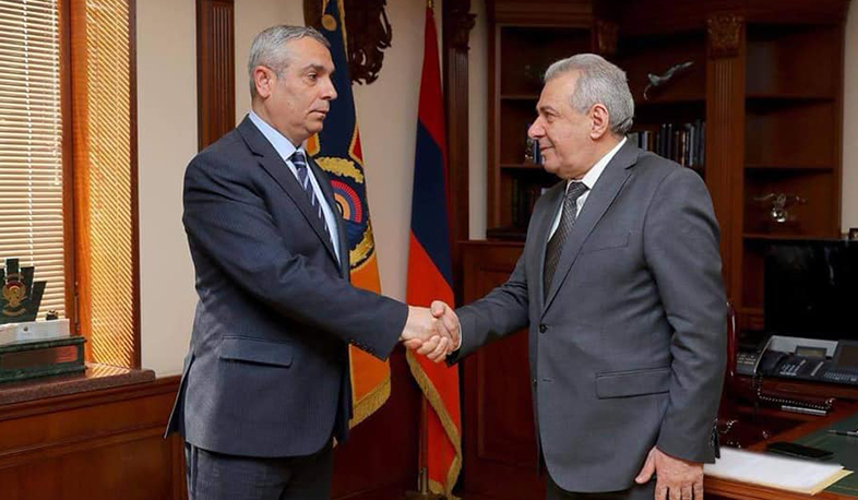 Artsakh Foreign Minister Masis Mailyan met with RA Defense Minister Vagharshak Harutyunyan