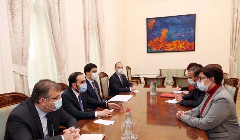 Tigran Avinyan discussed the process of exchanging prisoners with the ICRC representatives