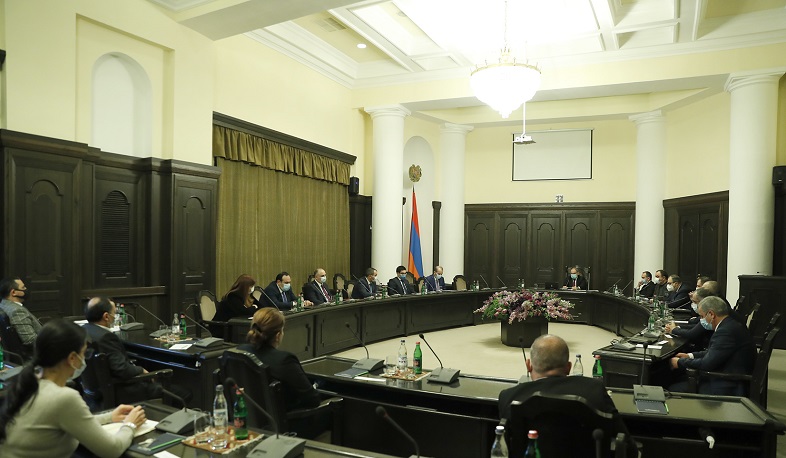 Վարչապետը խորհրդակցություն է անցկացրել իրավապահ համակարգի ղեկավարների մասնակցությամբ