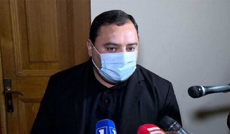 Մենք այս իրավիճակում պետք է բոլորս միասնական, մեկ բռունցք լինենք. Կարեն Համբարձումյան