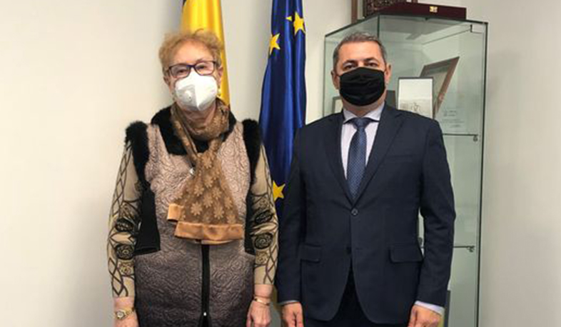 Ռումինիայում ՀՀ դեսպանը հանդիպել է Ռումինիայի մարդու իրավունքների պաշտպան Ռենատե Վեբերի հետ