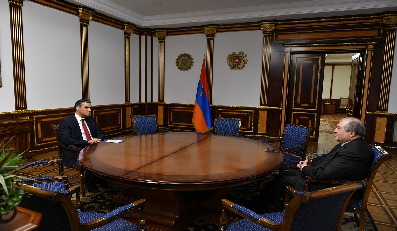 Президент Армен Саркисян принял Омбудсмена Армении Армана Татояна