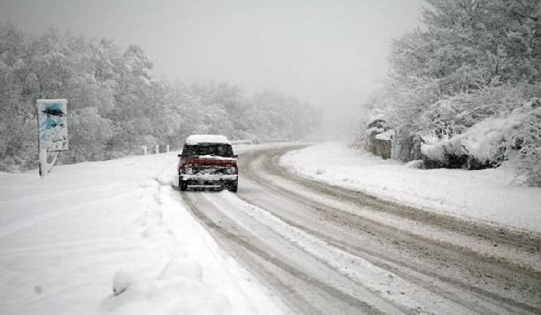 Արագածոտնի մարզի Ամբերդ ամրոց և Քարի լիճ տանող ավտոճանապարհները դժվարանցանելի են․ ԱԻՆ