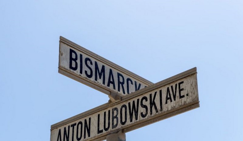 В Намибии на выборах победил кандидат по имени Адольф Гитлер