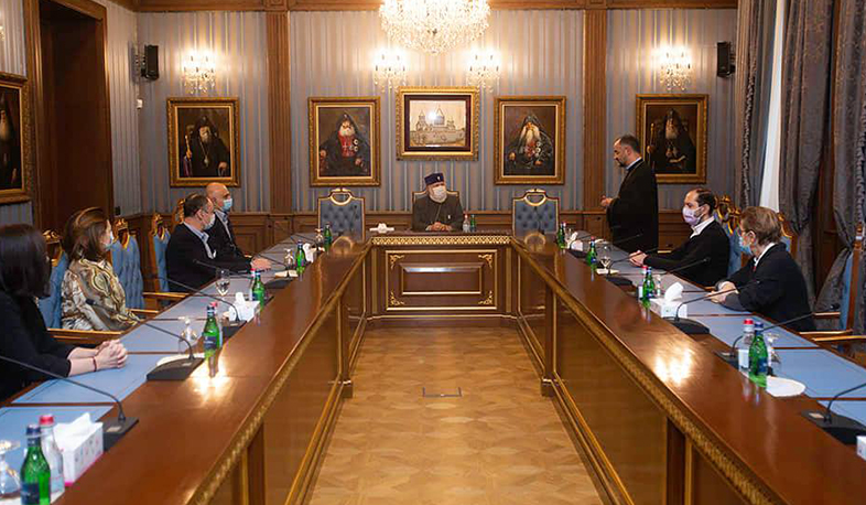 Ամենայն Հայոց Կաթողիկոսն ընդունել է մարդասիրական առաքելությամբ Հայաստանում գտնվող ֆրանսիացի բժիշկներին
