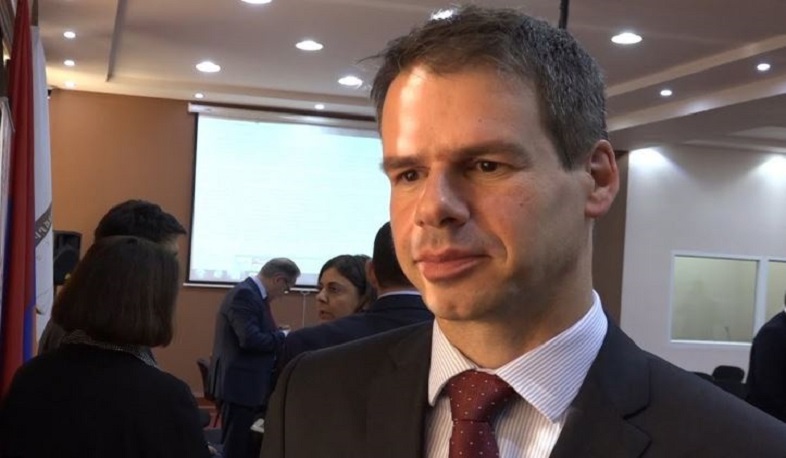 Пусть 7 декабря станет для Армении днем гордости и надежды. Джонатан Лакотт