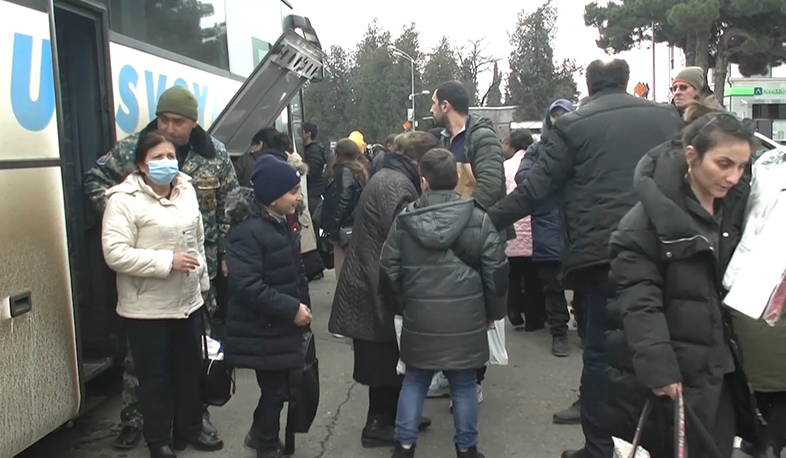 За сутки более 770 беженцев вернулись в свои дома в Нагорном Карабахе