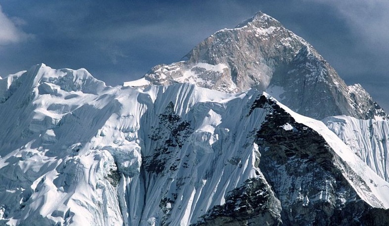 Աշխարհի ամենաբարձր լեռան՝ Էվերեստի գագաթի բարձրությունը ավելացել է