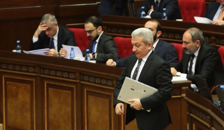 Հաջորդ տարվա ռազմական ծախսերի փոփոխության հարցում կաշկանդված չենք. ֆինանսների նախարար