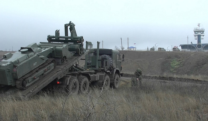 Ականազերծվում է Ստեփանակերտի օդանավակայանի տարածքը