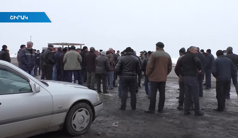 Վարչապետի աջակիցները Շիրակի մարզում փակել էին Գյումրի-Երևան ավտոճանապարհի «Հոռոմի խաչմերուկը»