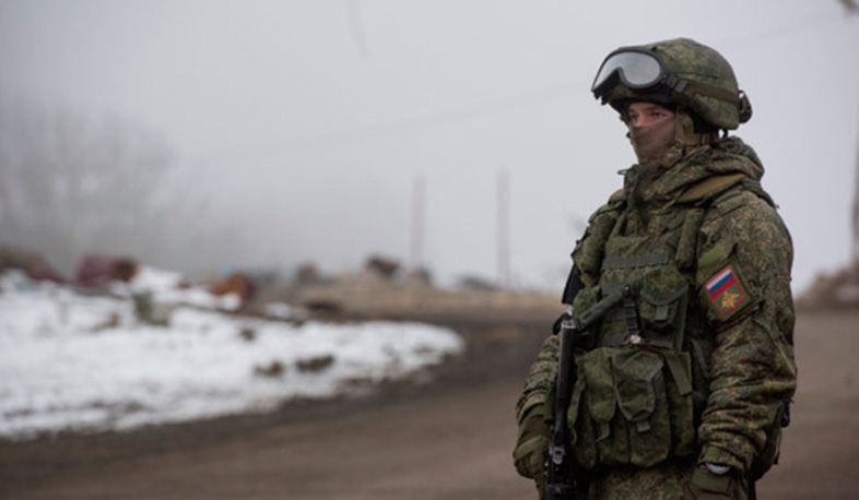 Российские миротворцы прибыли в села, на которые напали азербайджанские вооруженные силы