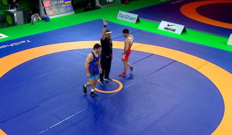 Մալխաս Ամոյանը 7:0 հաշվով հաղթեց թուրք ըմբիշին ու դուրս եկավ եզրափակիչ