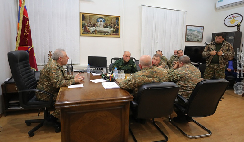 ՀՀ տարածքից որևէ մետր չի զիջվելու. Վաղարշակ Հարությունյանը հանդիպել է Սյունիքի մարզի համայնքների ղեկավարների հետ