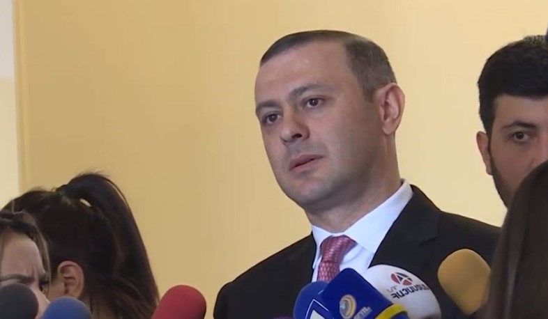 ԱԽ քարտուղարը հանդիպել է «Իմ քայլը» խմբակցության անդամների հետ