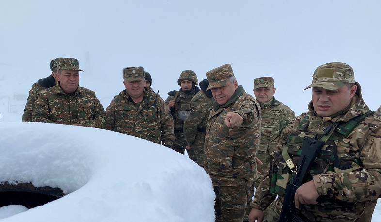 Պաշտպանության նախարարը հետևել է նոր բնագծերում իրականացվող մարտական հերթապահությանը