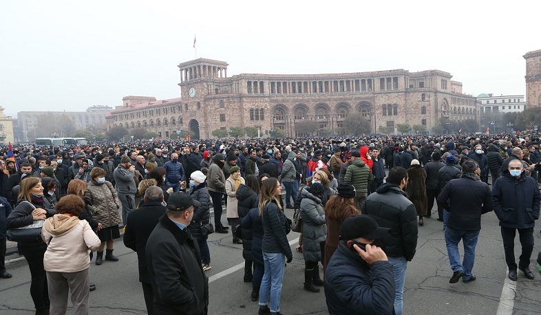 Բաբաջանյանը դիմել է գլխավոր դատախազին՝ ուսումնասիրելու ընդդիմության հավաքին պարտադրաբար մասնակցելու դեպքերը