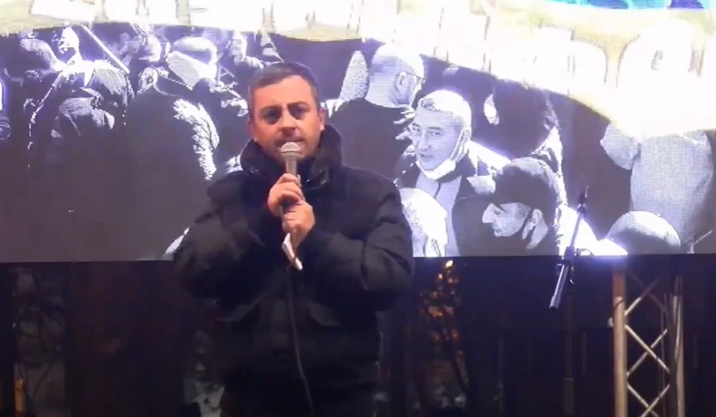 Իշխան Սաղաթելյանը հայտնեց, որ մտադիր են գիշերել Հանրապետության հրապարակում