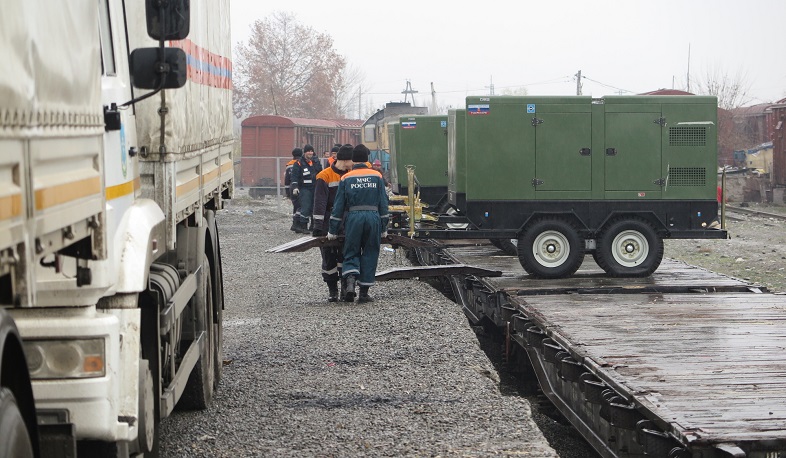 По железной дороге доставлена гуманитарная помощь для населения Нагорного Карабаха