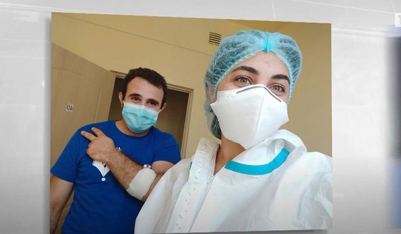 Ժպիտը դեմքին, սպիտակ խալաթով պատերազմ գնացած ուսանողուհին