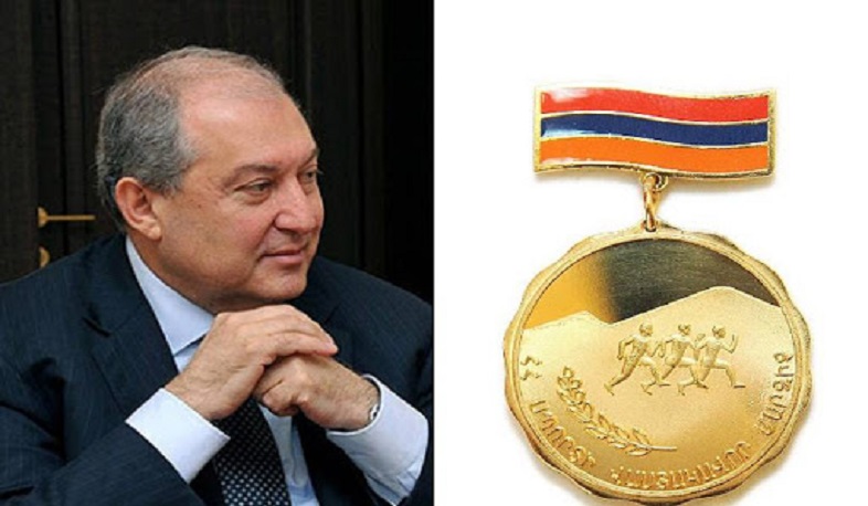 Նախագահը վաստակավոր մարզչի կոչումներ է շնորհել