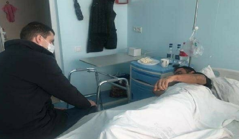 Մեսրոպ Առաքելյանն այցելել է ՊՆ կենտրոնական կլինիկական զինվորական հոսպիտալ