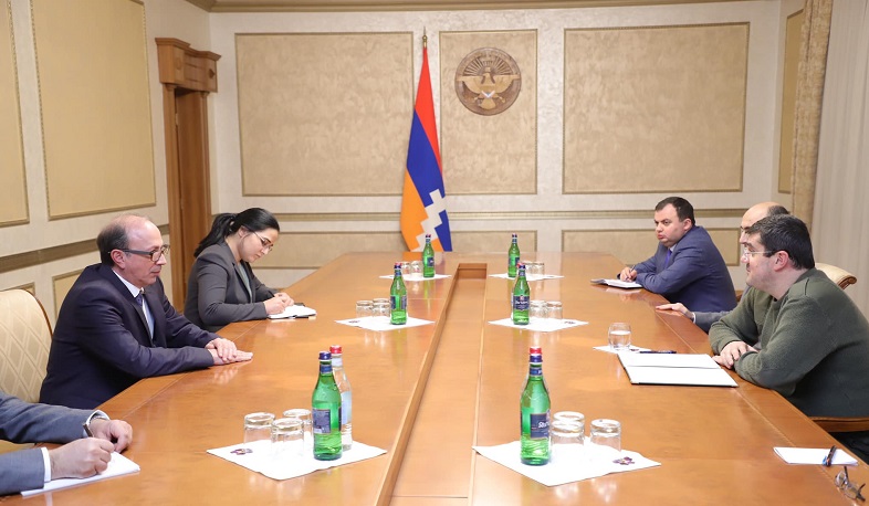 Foreign Minister of Armenia Ara Aivazian met with the President of Artsakh Arayik Harutyunyan