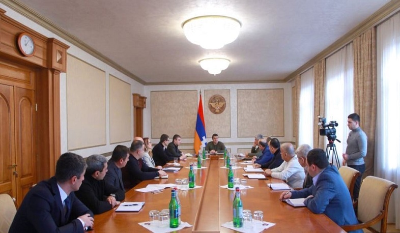 Президент Арцаха провел рабочее совещание в расширенном составе
