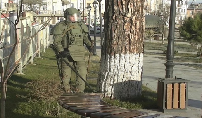 Լեռնային Ղարաբաղի ռուսական խաղաղապահ ուժերի ինժեներական ստորաբաժանումները ականազերծում են Ստեփանակերտը