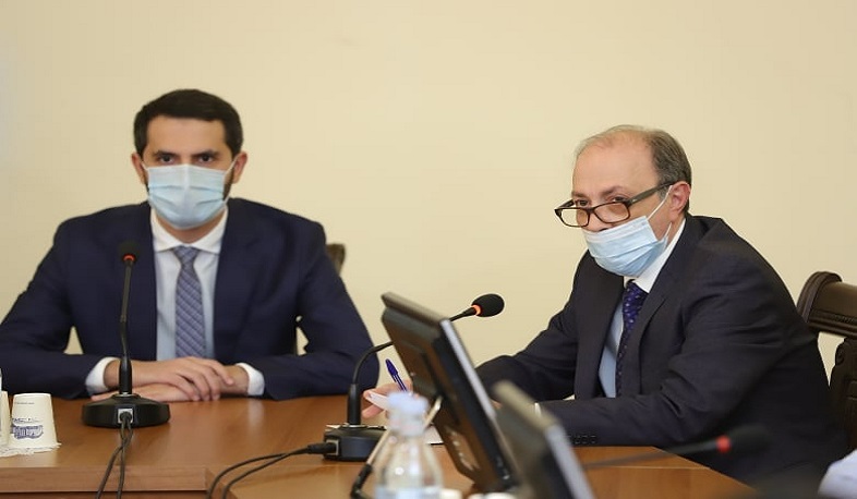 Մեկնարկել է ՀՀ ԱԳ նախարարի հանդիպումն ԱԺ արտաքին հարաբերությունների հանձնաժողովի անդամների հետ