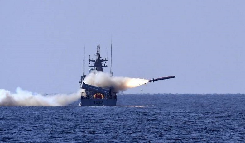 В военных учениях ВМС Ирана приняли участие крылатые ракеты и торпеды