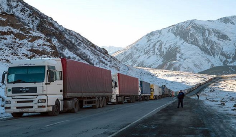 Ստեփանծմինդա-Լարս ավտոճանապարհը փակ է, ռուսական կողմում կա կուտակված 340 բեռնատար