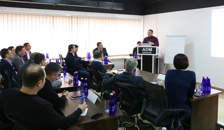 Հայաստանի ապագան երկար արժեքային շղթաների ու բարդ ապրանքների մեջ է. ՀՀ էկոնոմիկայի նախարար