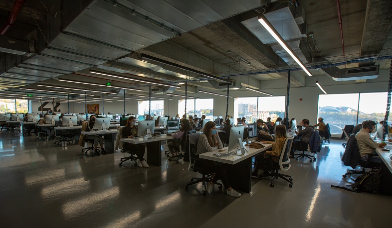 42 Երևան ծրագրավորման դպրոցը բացվեց