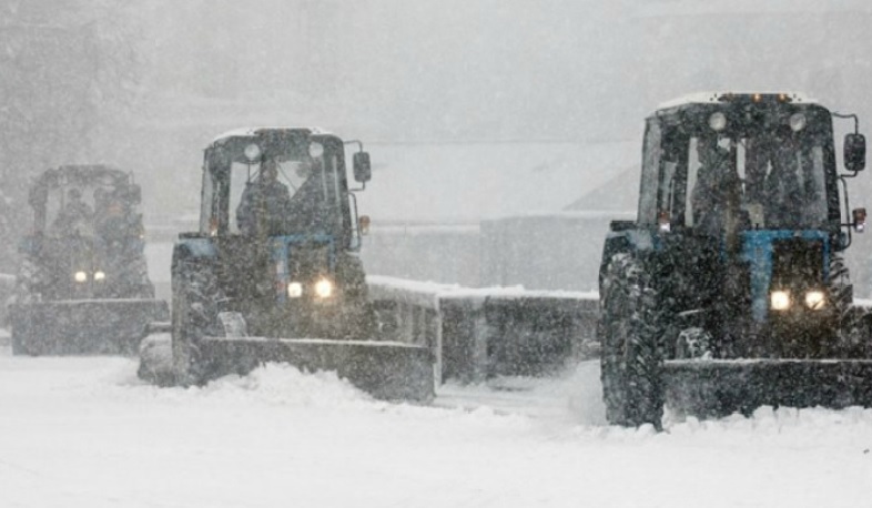 Ձնամաքրման աշխատանքներն ընթանում են մայրաքաղաքի բոլոր վարչական շրջաններում