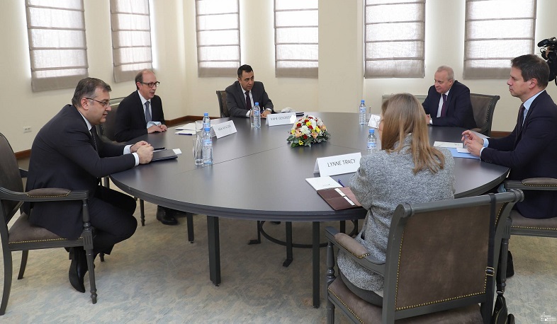 Ара Айвазян встретился с представителями стран-сопредседателей МГ ОБСЕ в Армении