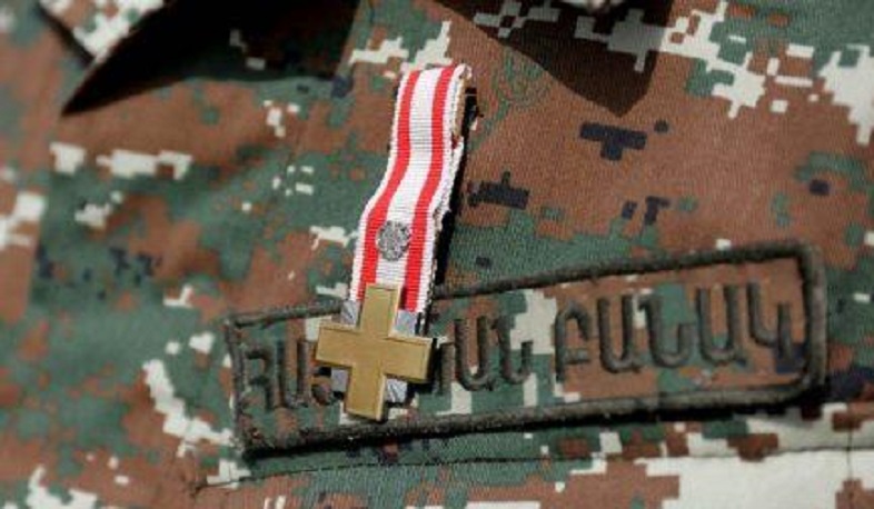 Նախագահը հետմահու պարգևատրել է մի խումբ զինծառայողների