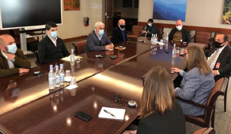 Посол США в Армении обсудила со специалистами аналитических центров вопрос возвращения армянских пленных