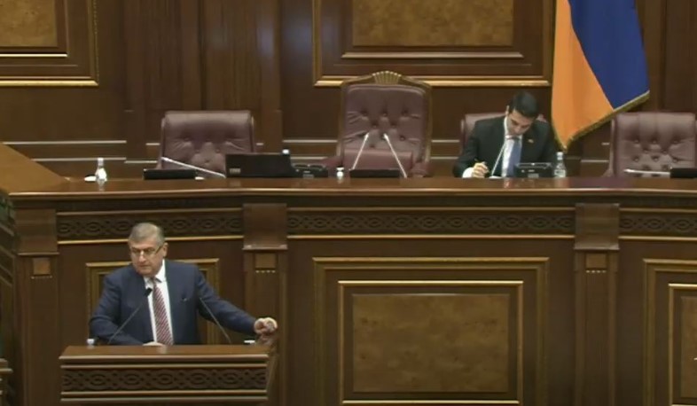 Հիմա ես չեմ գնում այնտեղ նախագահի պաշտոնը գրավելու. Ջհանգիրյան