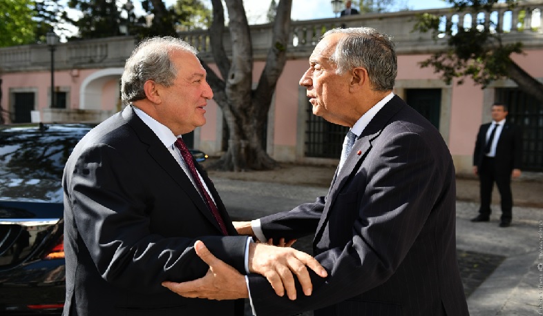 Նախագահ Արմեն Սարգսյանը շնորհավորել է Մարսելո Ռեբելո Դե Սոուսային՝ Պորտուգալիայի նախագահի պաշտոնում վերընտրվելու առթիվ