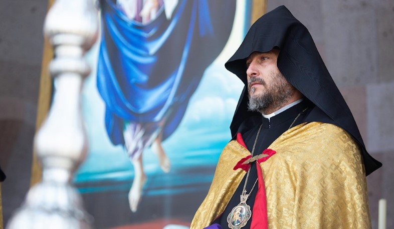 Մուշեղ եպիսկոպոս Բաբայանը՝ Մայր Տաճարի Լուսարարապետ