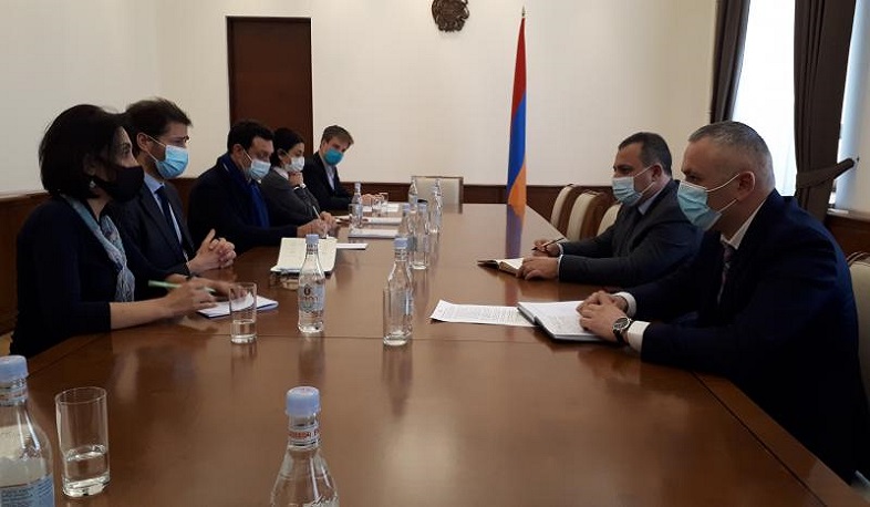 ՀՀ ֆինանսների փոխնախարարը ԶՖԳ փոխտնօրենի հետ քննարկել է Վեդու ջրամբարի կառուցման ծրագիրը