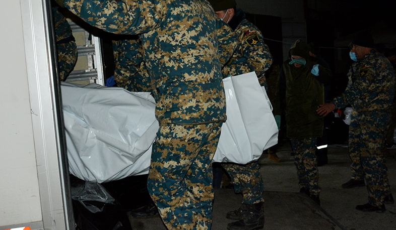 Спасательные отряды ГСЧС МВД обнаружили 3 тела