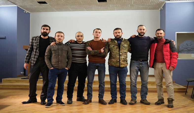 Volunteers, who took part in the defense of Taghavard, at the History Museum