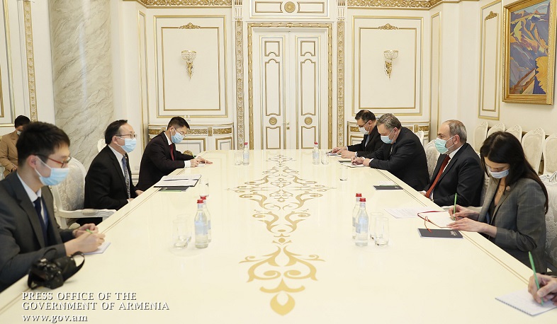 Премьер-министр Армении обсудил с послом КНР перспективы развития сотрудничества