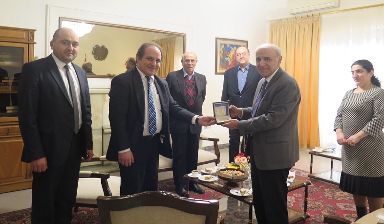 Իրանում ՀՀ դեսպանն ընդունել է իրանահայ գիտնականների