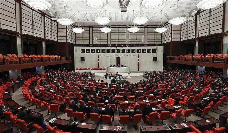 Парламент Турции осудил сенаторов США за антитурецкое письмо Байдену