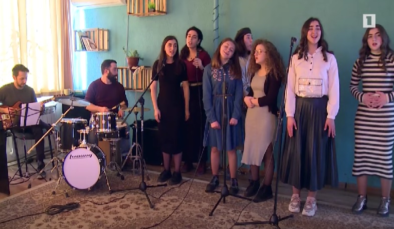 Դժվար է անընդհատ երգել Արցախի մասին՝ Արցախից հեռու. պատանի երաժիշտները ցանկանում են վերադառնալ Արցախ