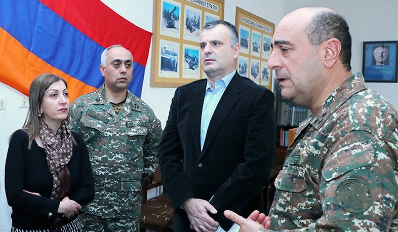 Հունաստանի դեսպանության ռազմական կցորդն այցելել է ռազմական համալսարան