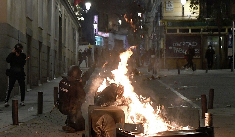 Dozens of people arrested during the riots in Spain